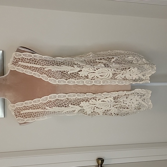 Unbranded, Unsized Boho Open Sleeveless Crocheted Cardigan.  Super Cute! - Picture 1 of 6